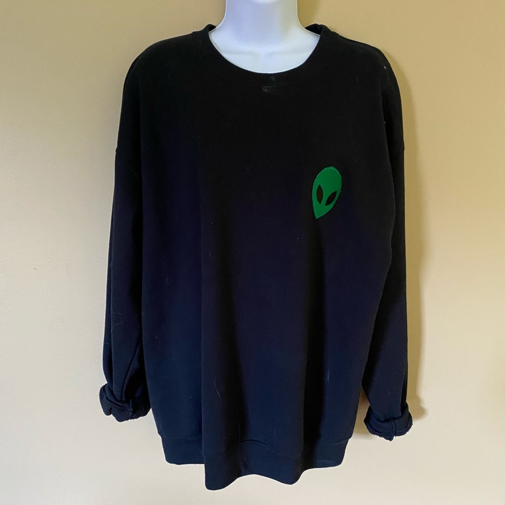 Alien patch oversized sweatshirt